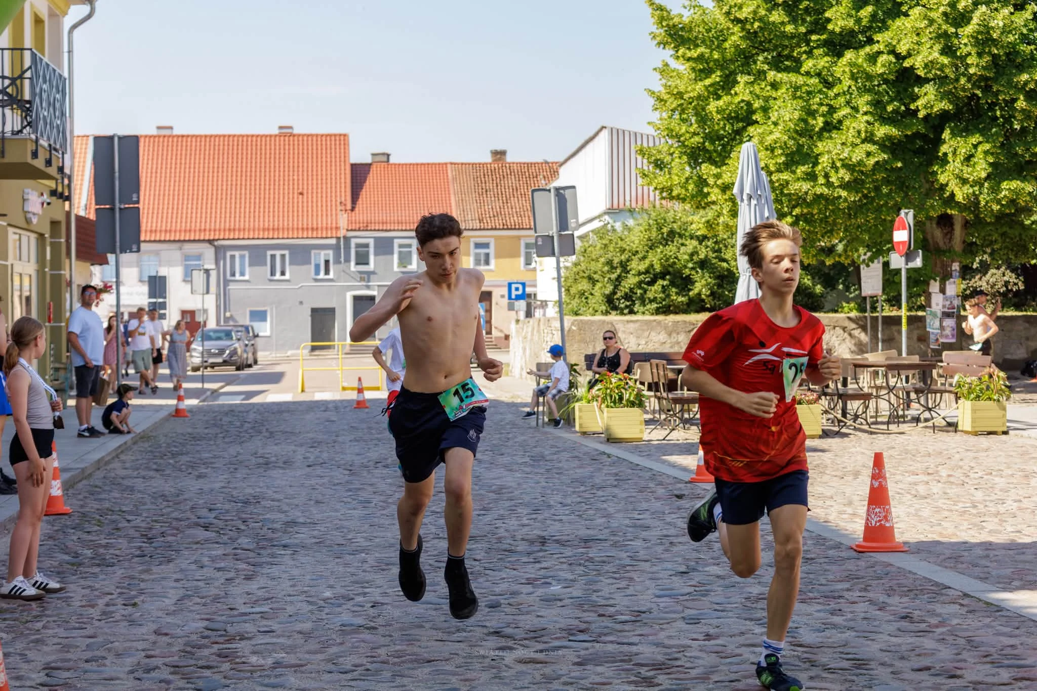 Bieg Czterech Wież 2026: upał nie zatrzymał biegaczy — zdjęcie 20